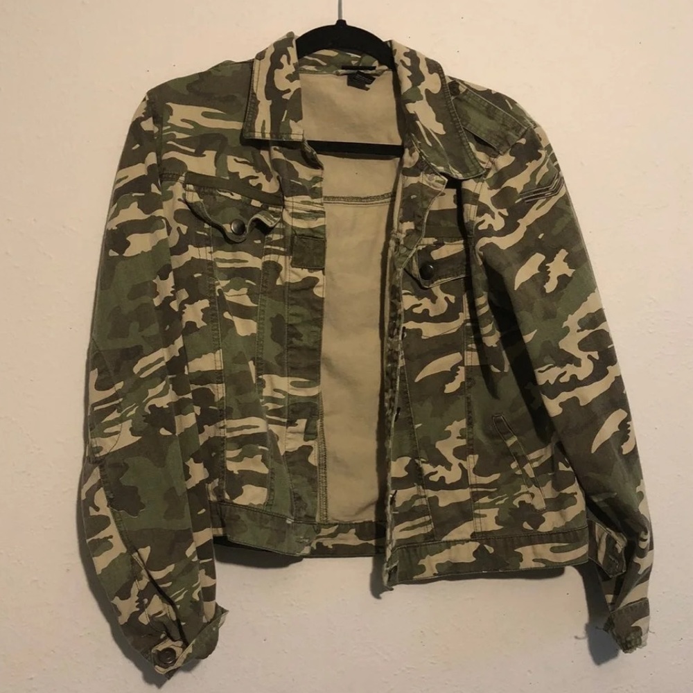 Cam denim jean jacket camouflage rue 21